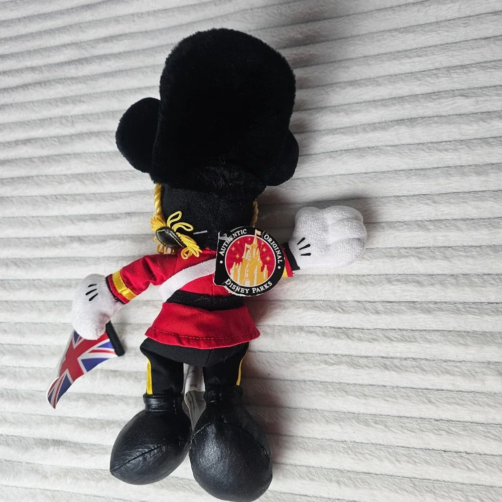 Disney Parks Mickey Mouse Plush Royal Guard Union Jack Flag‎ Epcot UK Souvenir